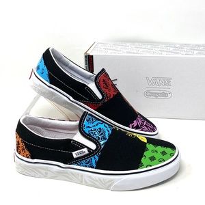 VANS Classic Slip On Crayola Women’s Canvas Skate Sneakers Size VN0A5JMHARZ